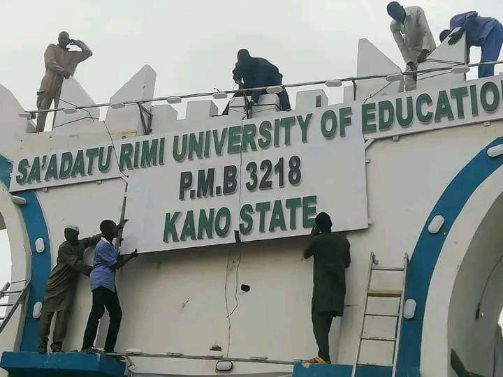 Gwamnan Kano Abba Kabir Yusuf ya soke Jami’ar Ilimi ta Sa’adatu Rimi da ke Kumbotso, ya mayar da ita kwalejin ilimi.