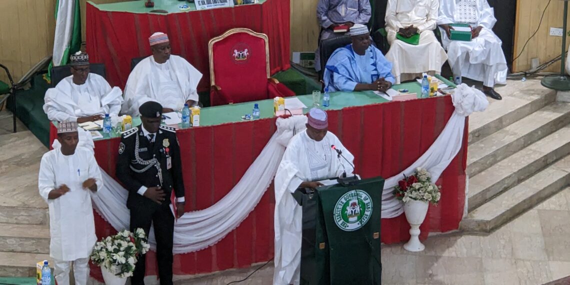 Gwamnan Kano Abba Kabir ya gabatar wa majalisar dokokin jihar ƙunshin Kasafi kuɗin 2025.