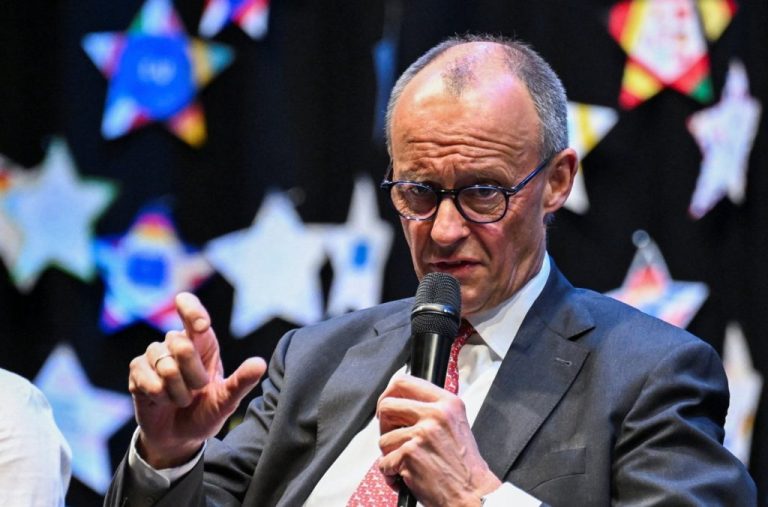 2026 04 27T090619Z 272414086 RC2KXKA42YJN RTRMADP 3 GERMANY POLITICS MERZ 1024x676 1 (1)