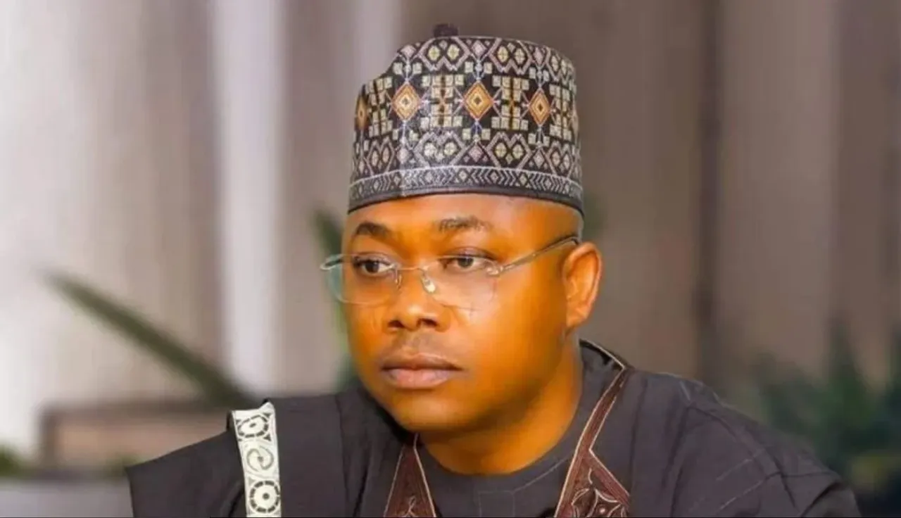 4ab0ac7ae29bae3e3b265a5da1d1e9a29514bbfff71b2d4ab21b93fc7e3da907