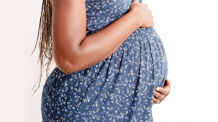 Wata mace mai juna biyu